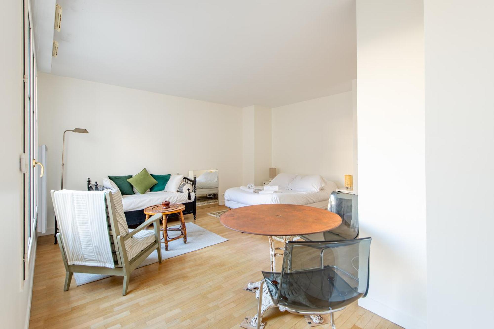 Dames - Lumineux Gare Saint-lazare Apartment Paris