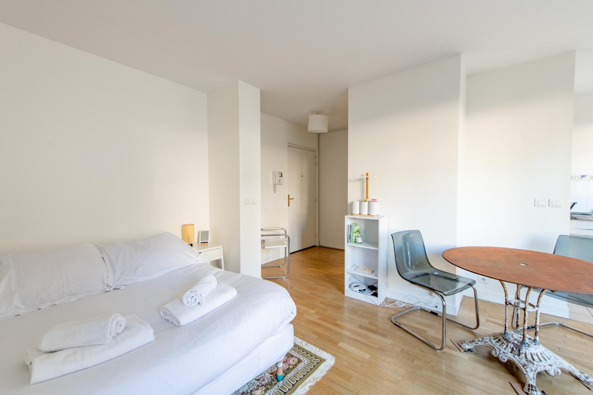 Dames - Lumineux Gare Saint-lazare Apartment Paris